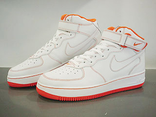NIKE 2002 AIR FORCE 1 MID NYC